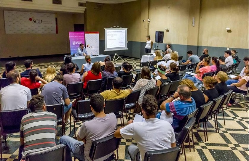 Continúan los cursos sobre manipulación segura de alimentos Continúan los cursos sobre manipulación segura de alimentos