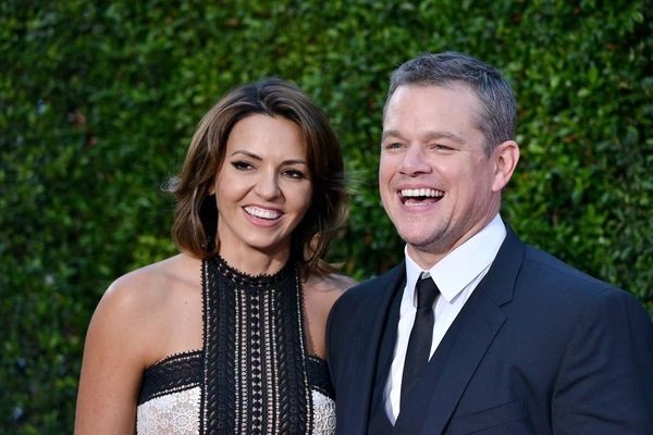 La increíble historia de amor de Matt Damon y la argentina Luciana Barroso: "Al verla sentí que me fulminaba un rayo" La increíble historia de amor de Matt Damon y la argentina Luciana Barroso: "Al verla sentí que me fulminaba un rayo"