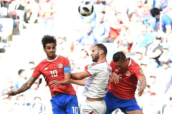 Con un tiro libre espectacular, Serbia venció a Costa Rica por el Grupo E Con un tiro libre espectacular, Serbia venció a Costa Rica por el Grupo E