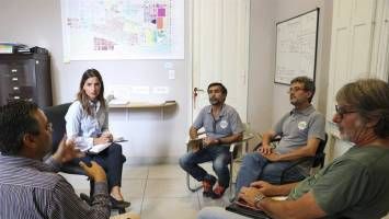 Autoridades municipales recibieron a integrantes de la Cámara de Electricistas locales Autoridades municipales recibieron a integrantes de la Cámara de Electricistas locales