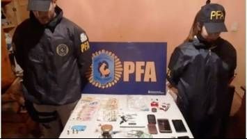 Secuestran 700 dosis de marihuana en Suipacha Secuestran 700 dosis de marihuana en Suipacha