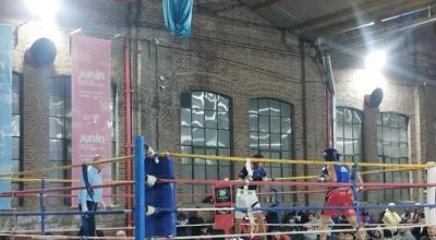 Nuevo festival de boxeo amateur en Junín