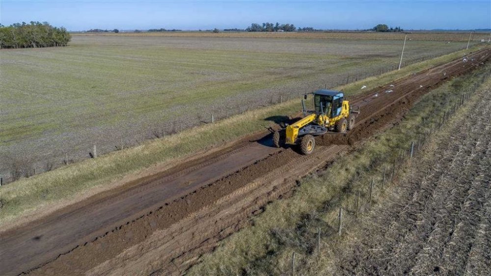 La Secretaría de Agroindustria de la Nación busca asfaltar el acceso a predios rurales