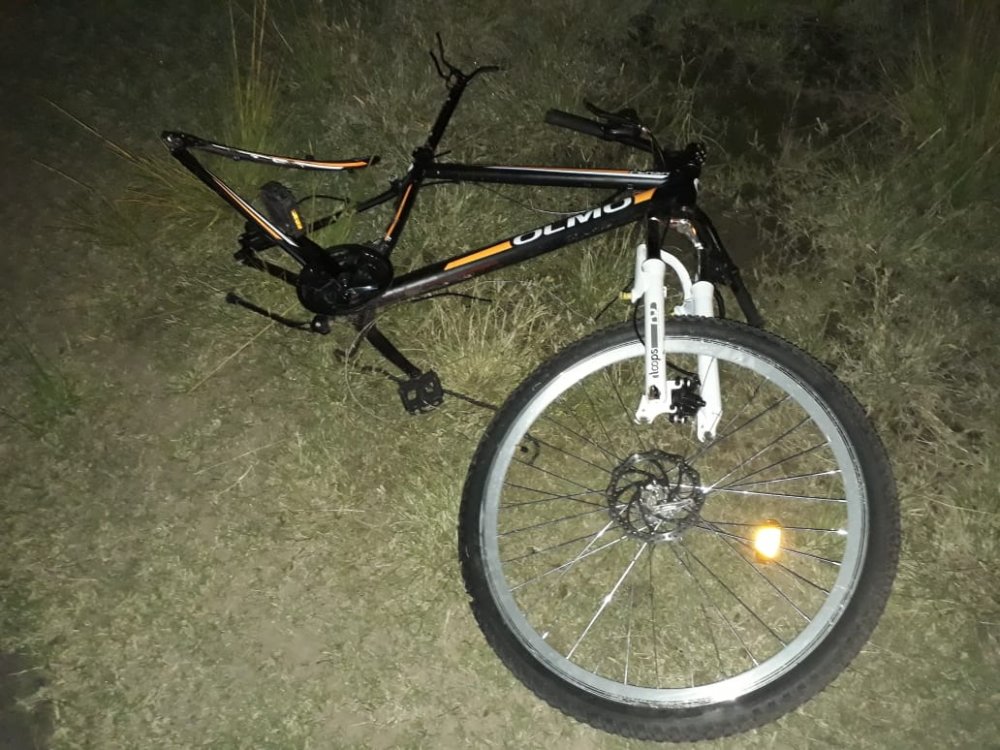 Chocó a un menor de 16 años que andaba en bici y lo mató