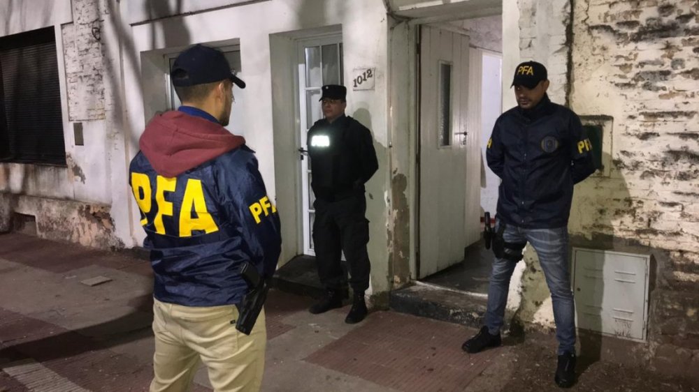 Encontraron escopetas y municiones en la casa del detenido que quiso ingresar armado a la Casa Rosada