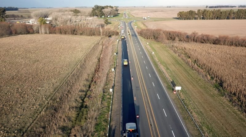 Por la crisis se detuvieron obras viales en la región