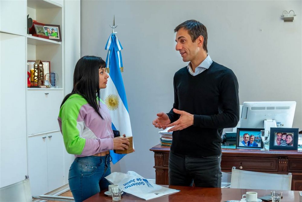 Petrecca recibió a la campeona juninense Anahí López