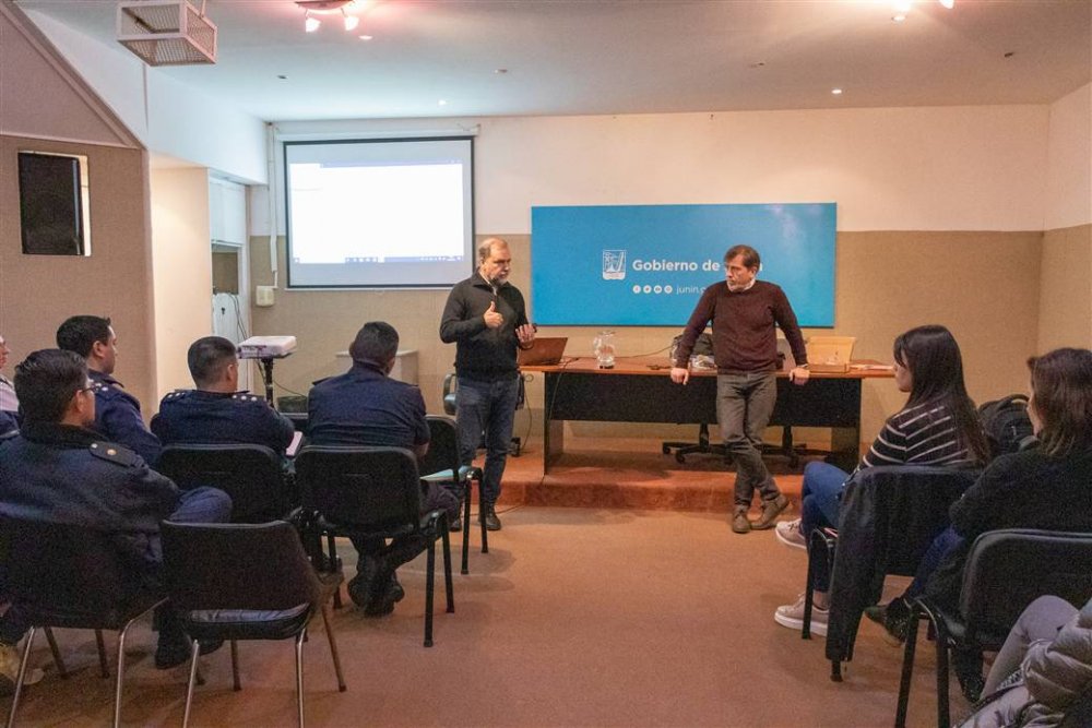 Capacitación sobre el correcto uso de tobilleras electrónicas