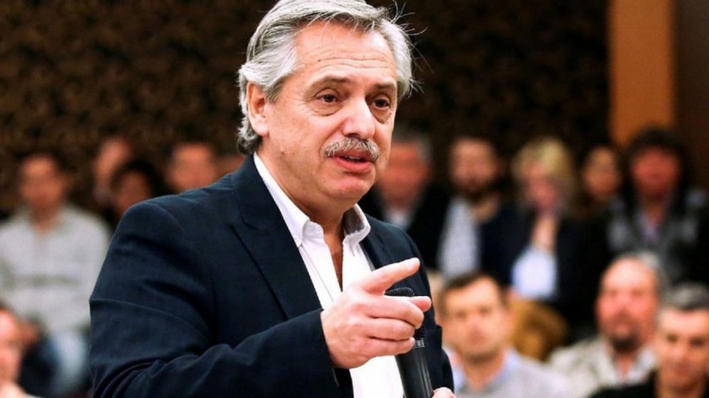 Alberto Fernández: 