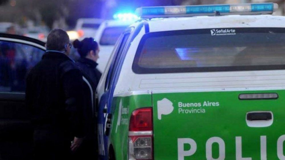 Mató a golpes a su pequeño hijastro y lo enterró en un baldío