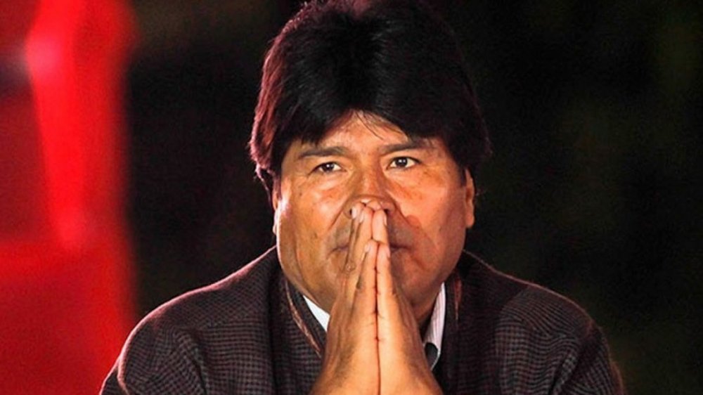 Evo Morales viajó a Cuba para hacer una consulta médica