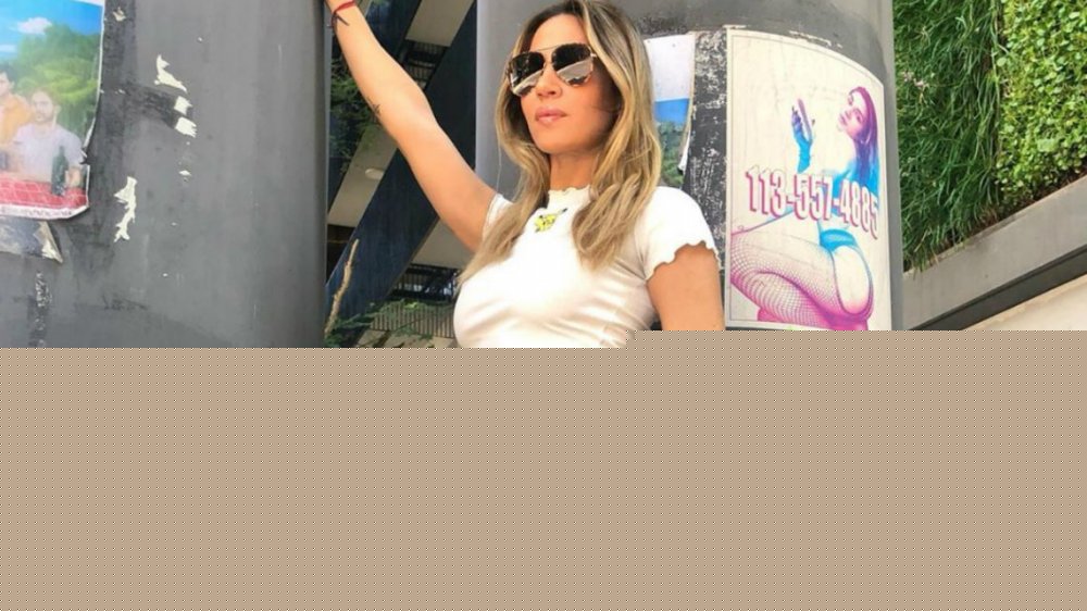 Polémica con Jimena Barón: publicitó su nuevo tema con afiches de servicios sexuales