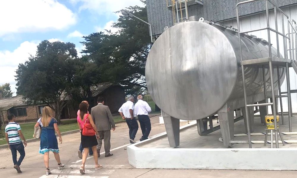 Reincorporaron a los 2 cesanteados de la planta de ARSA, de Arenaza