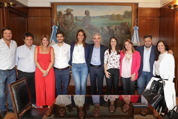 Meoni se reunió con los concejales del Frente de Todos