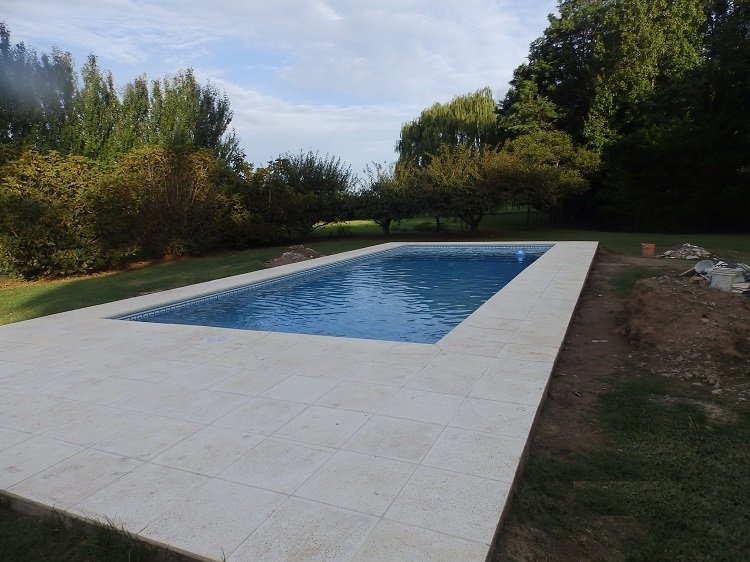 ¿Por qué construir con El Fortín piscinas de hormigón armado?