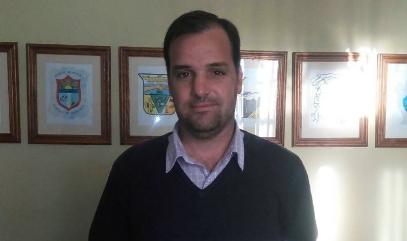 El Intendente de Rivadavia rechaza bajar sueldos de funcionarios: 