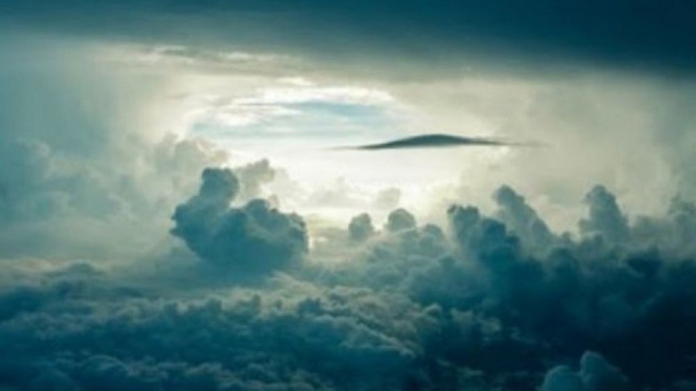 No es el apocalípsis: explicaron el fenómeno de los estremecedores ruidos y zumbidos en el cielo