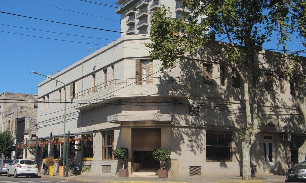 Sólo hay tres hoteles con habitaciones ocupadas