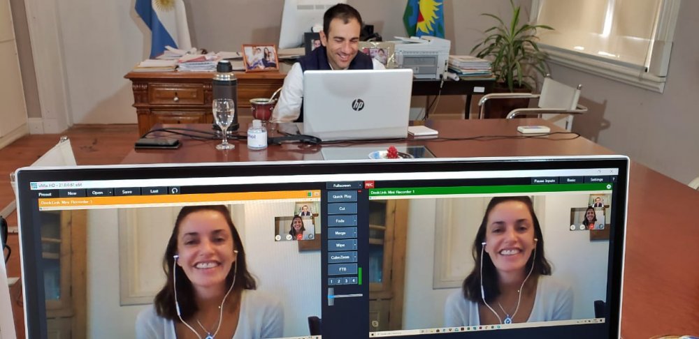 Petrecca dialogó vía Zoom con la científica Luciana Larocca