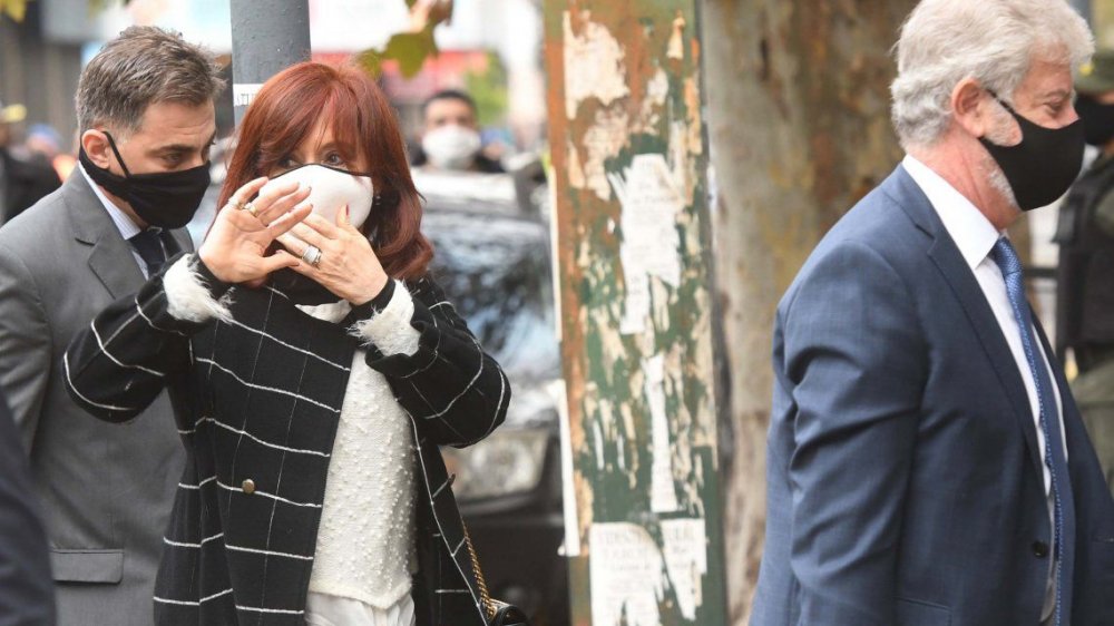 Para la fiscal, Majdalani ordenó espiar a Cristina Kirchner y luego intentó ocultarlo
