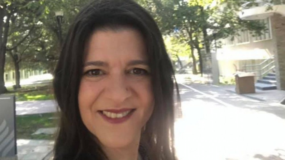 Murió una profesora de la UADE mientras daba una clase por Zoom