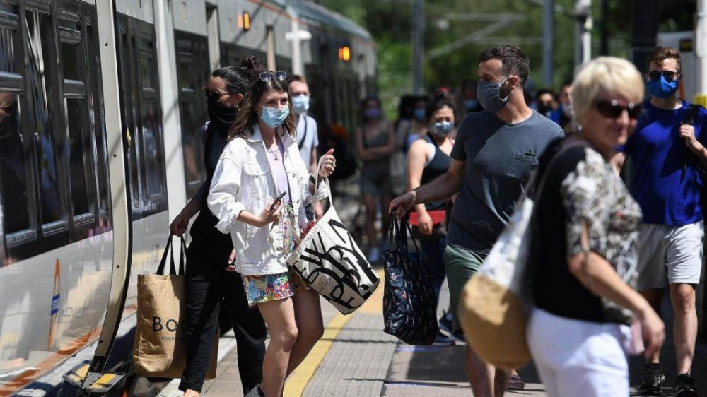 Pandemia: hay más de 990 mil muertos por coronavirus en el mundo