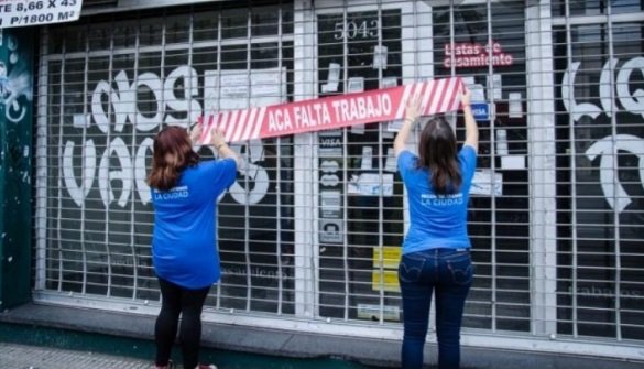 Desde el centro comercial Cuadrante Noroeste se declaran en emergencia ante un horizonte de 