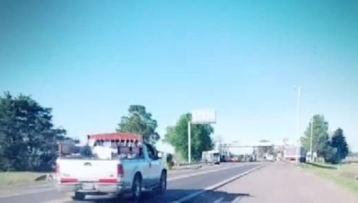 Desde San Nicolás entraron sin autorización a Junín para comprar chatarra