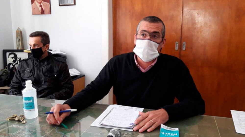 El Intendente de Rauch denunció una fiesta clandestina: estaba su propia hija
