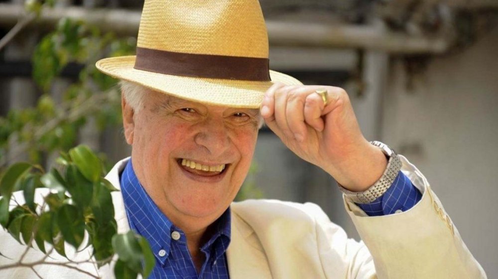 Una semana después de anunciar su retiro, internaron a Héctor Larrea