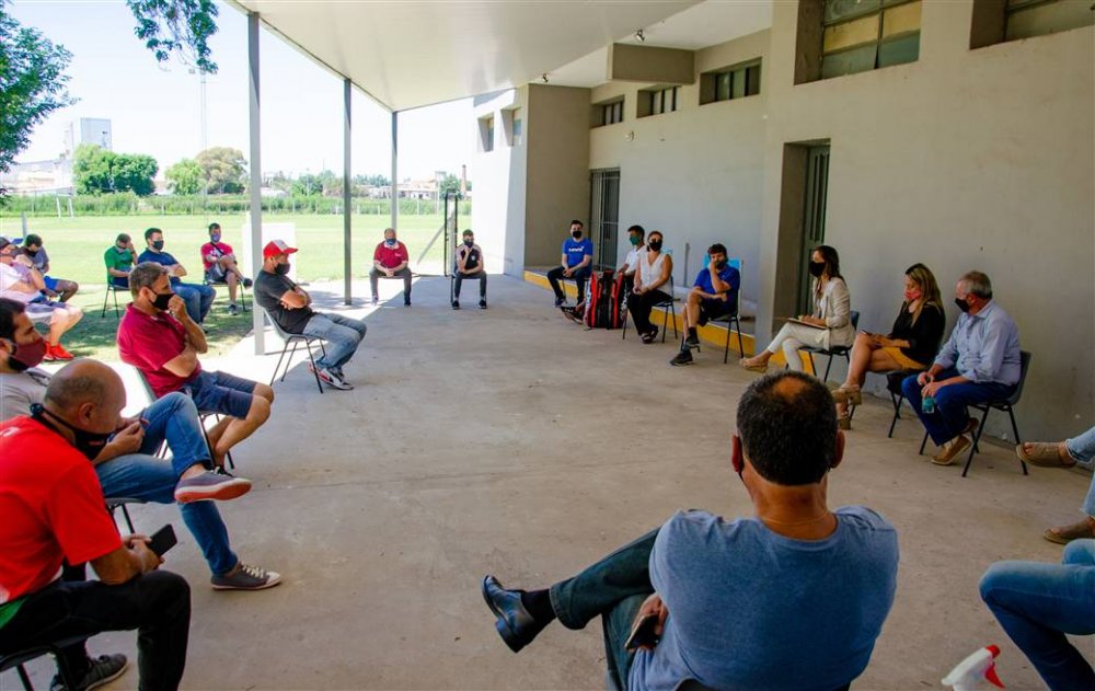 Se habilita la práctica deportiva grupal hasta 10 personas