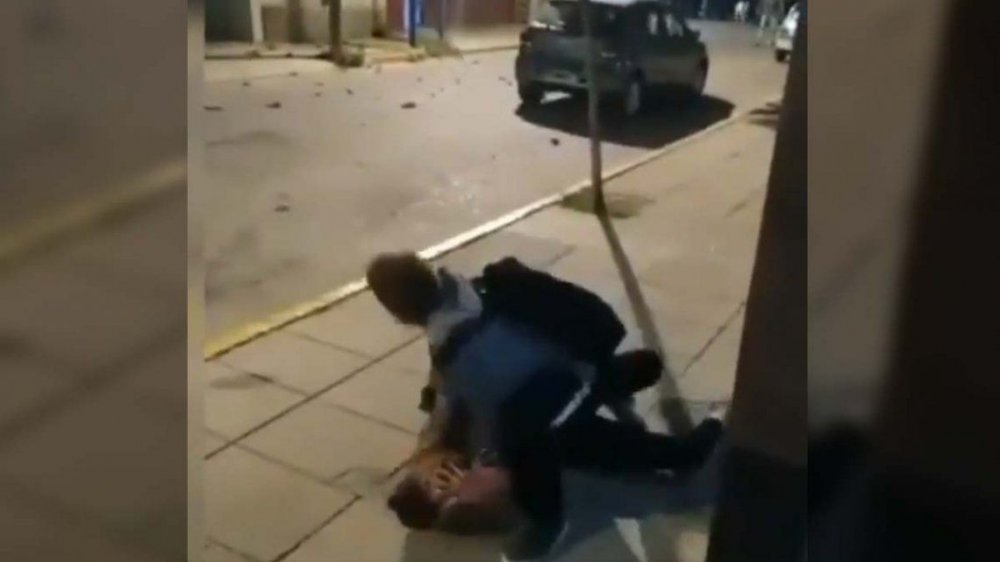 La Policía reprimió con balas de goma una marcha por Úrsula