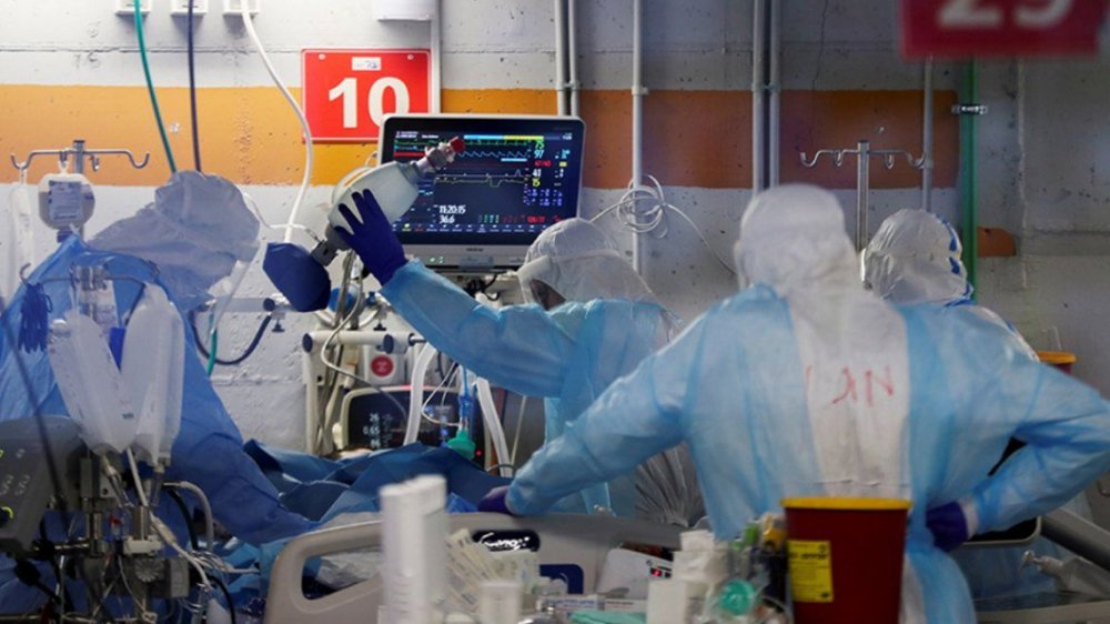 Murió un feto infectado con coronavirus en el útero de su madre