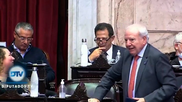Congreso: un diputado de Juntos por el Cambio llegó tarde a la votación por ver a River