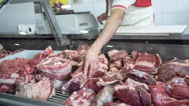 Cómo hizo Castelli para bajar el precio de la carne