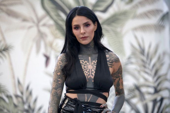 Una modelo de Only Fans acusó a Cande Tinelli de copiarla
