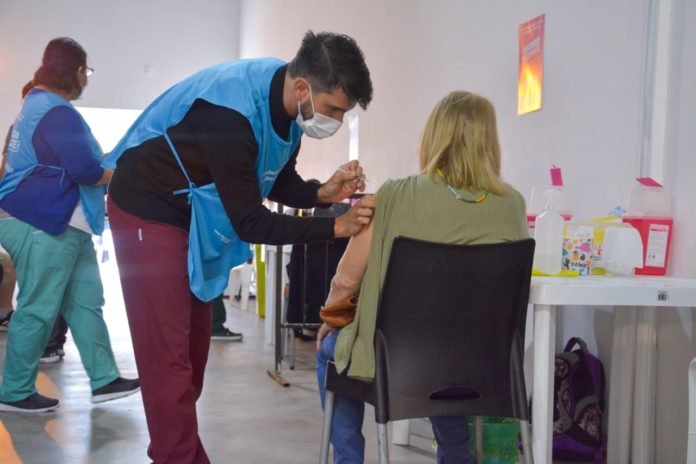 "Junín ya tiene el 100% de los inscriptos vacunados" - Diario Junin - Vimarsana News