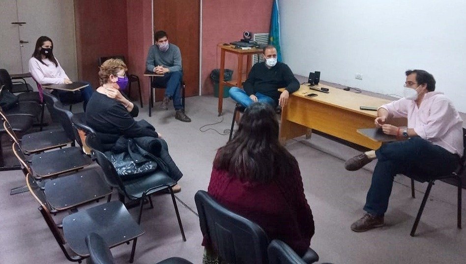 El doctor Meneses y ediles del Frente de Todos volvieron a reunirse con el grupo Fibromialgia Junín