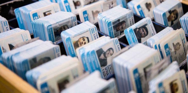 Ya hay una ciudad del país que exige certificado de vacunación para sacar el registro
