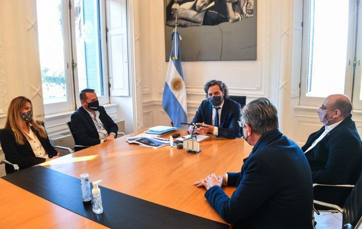 Santiago Cafiero se entrevistó con los creadores del primer - Vimarsana News