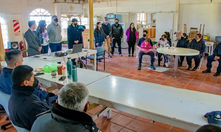 Nueva capacitación en perspectiva de género para fuerzas policiales  