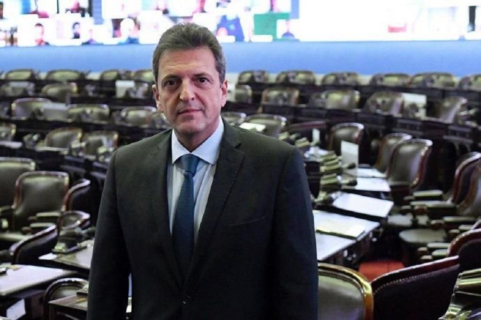 Sergio Massa dio detalles de la Ley para cambiar planes por empleo