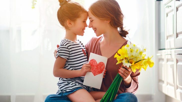 Por qué en Argentina el Día de la Madre se celebra en una fecha diferente al resto del mundo