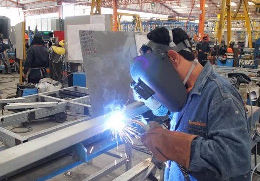 Recuperación económica: 7 de cada 10 sectores ya producen más que a principios de 2021