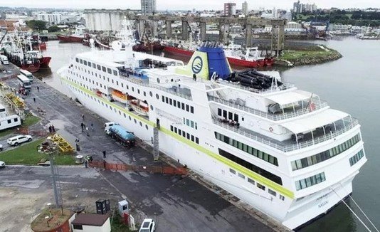 Crucero Hamburg: la tripulante dio negativo de Covid-19