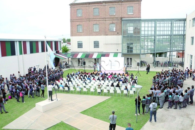 Dio comienzo el nuevo ciclo lectivo de la Escuela Secundaria de la UNNOBA
