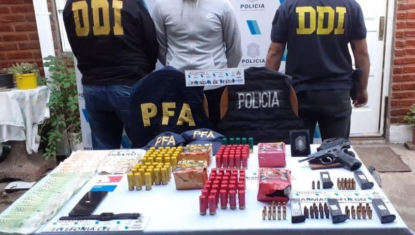 Un linqueño fue víctima de sextorsión por un sujeto que se hizo pasar por policía