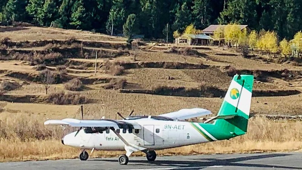 Desapareció un avión con 22 personas a bordo