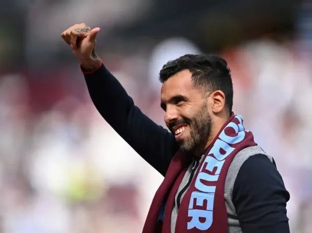 Carlos Tevez tiene una oferta para dirigir en el fútbol argentino