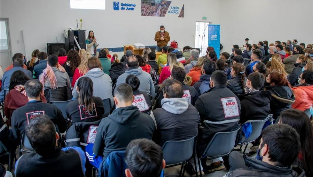 Más de 140 personas se capacitaron en buenas prácticas de manejo de alimentos